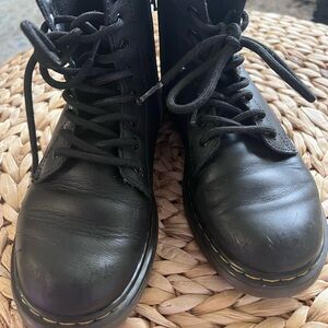Dr. Martens Kids lace up Black Boots with side zipper. Size US 3
